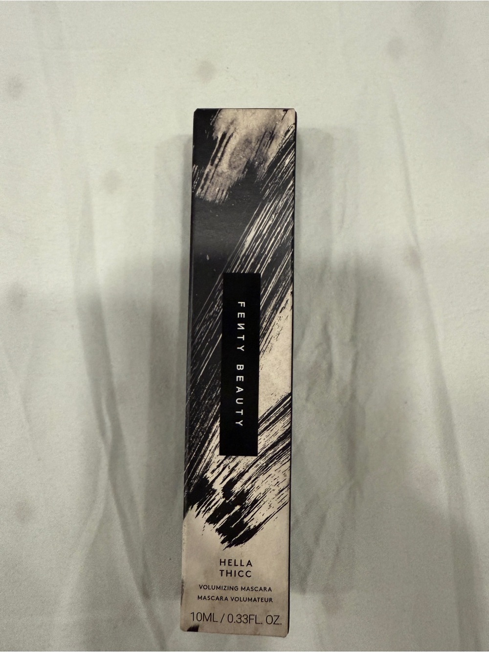 Fenty Beauty Hella Thicc Volumizing Mascara - Black